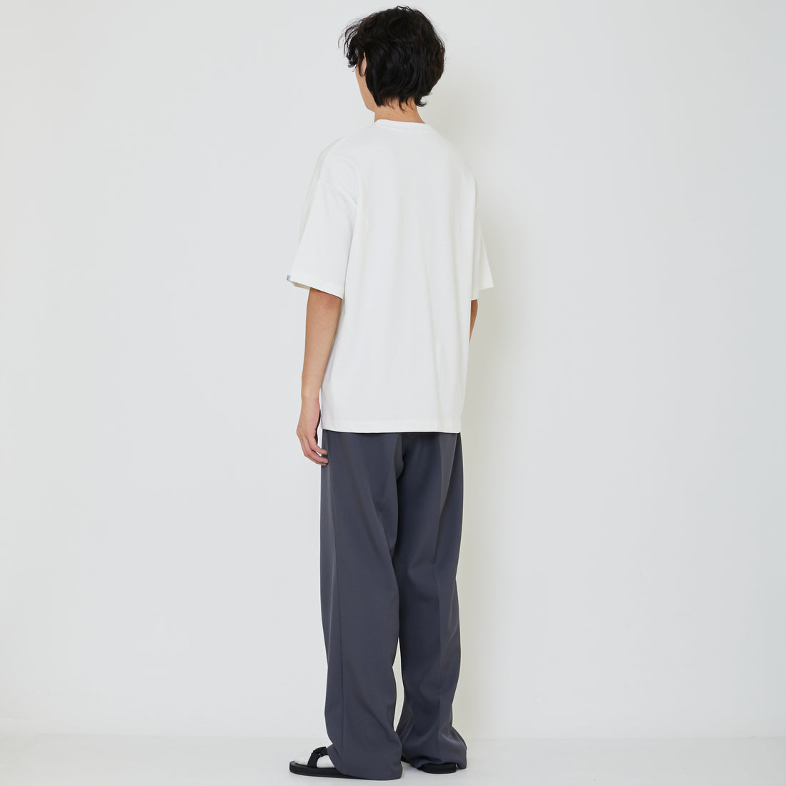 Men Essential Oversized Pocket Tee - SM2403042
