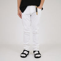 Men Skinny Long Jeans With Belt
- Off White - SM2304044A