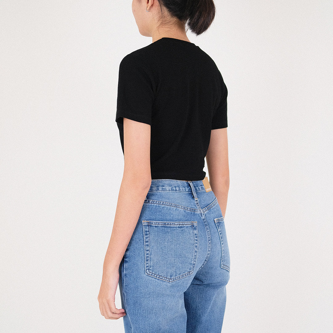 Women Essential Cropped Top - SW2301001