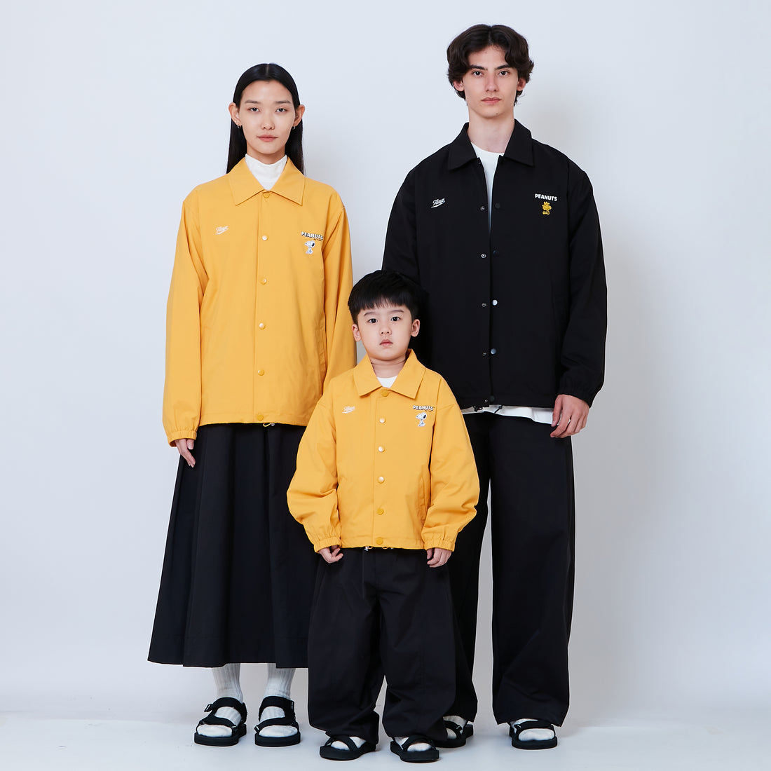 Peanuts Kids Oversized Couch Jacket - Black - PK2605005B