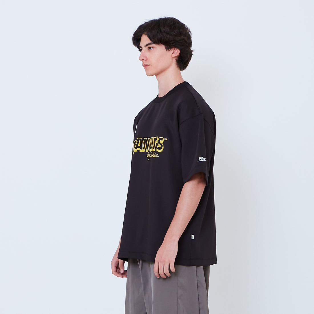 Peanuts Gender Neutral Printed Oversized Jersey Tee - Black - PU2605003D