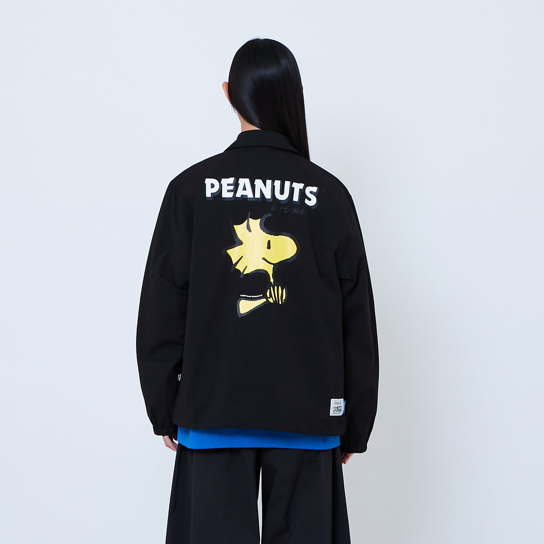 Peanuts Gender Neutral Oversized Couch Jacket - Black - PU2605005B