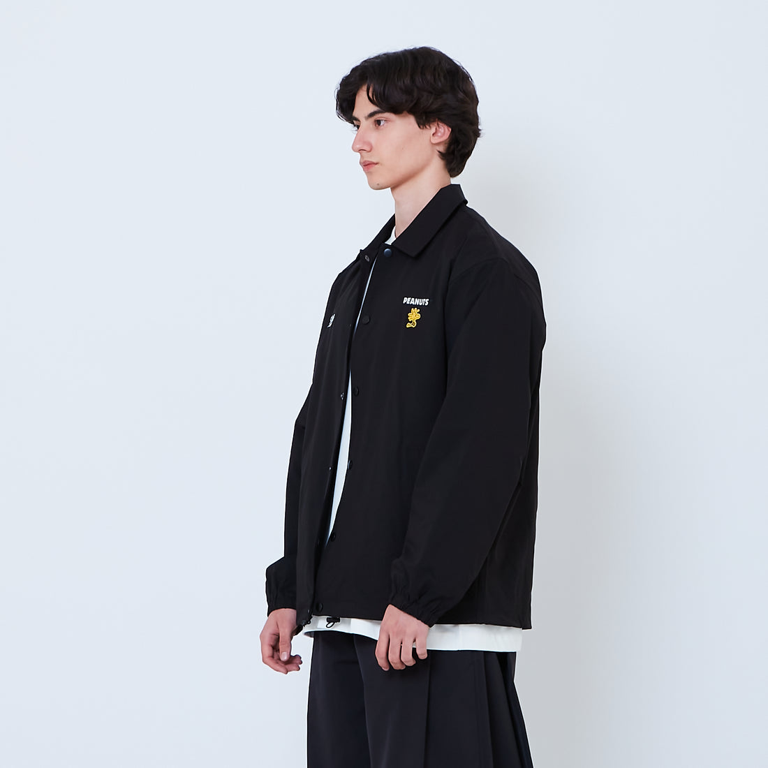 Peanuts Gender Neutral Oversized Couch Jacket - Black - PU2605005B