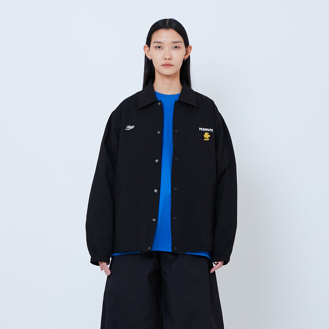 Peanuts Gender Neutral Oversized Couch Jacket - Black - PU2605005B