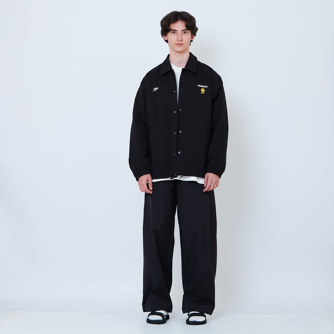 Peanuts Gender Neutral Oversized Couch Jacket - Black - PU2605005B