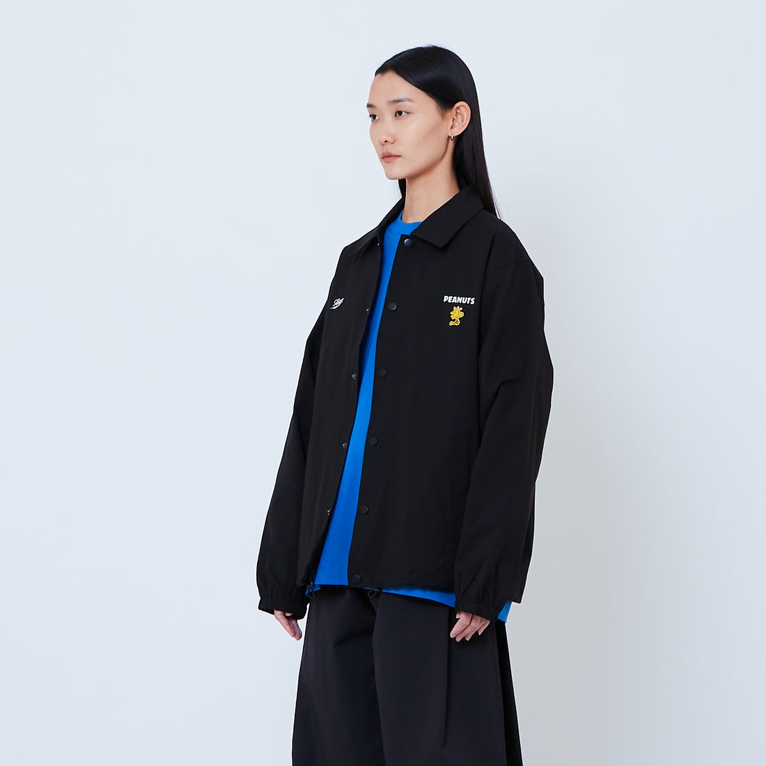 Peanuts Gender Neutral Oversized Couch Jacket - Black - PU2605005B