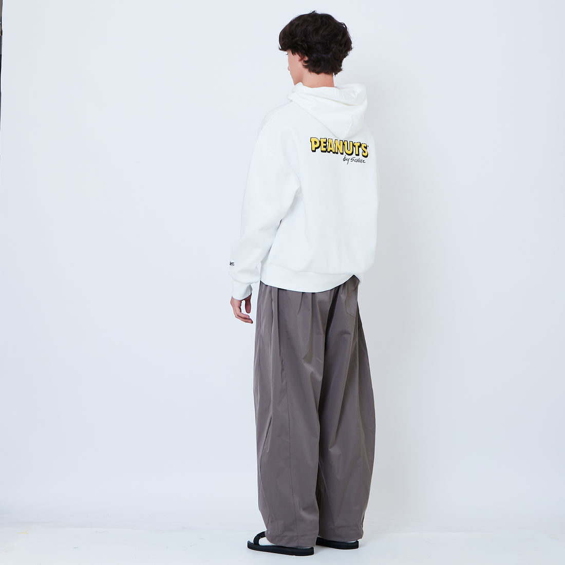 Peanuts Gender Neutral Embroidery Oversized Hoodie - Off White - PU2605009A
