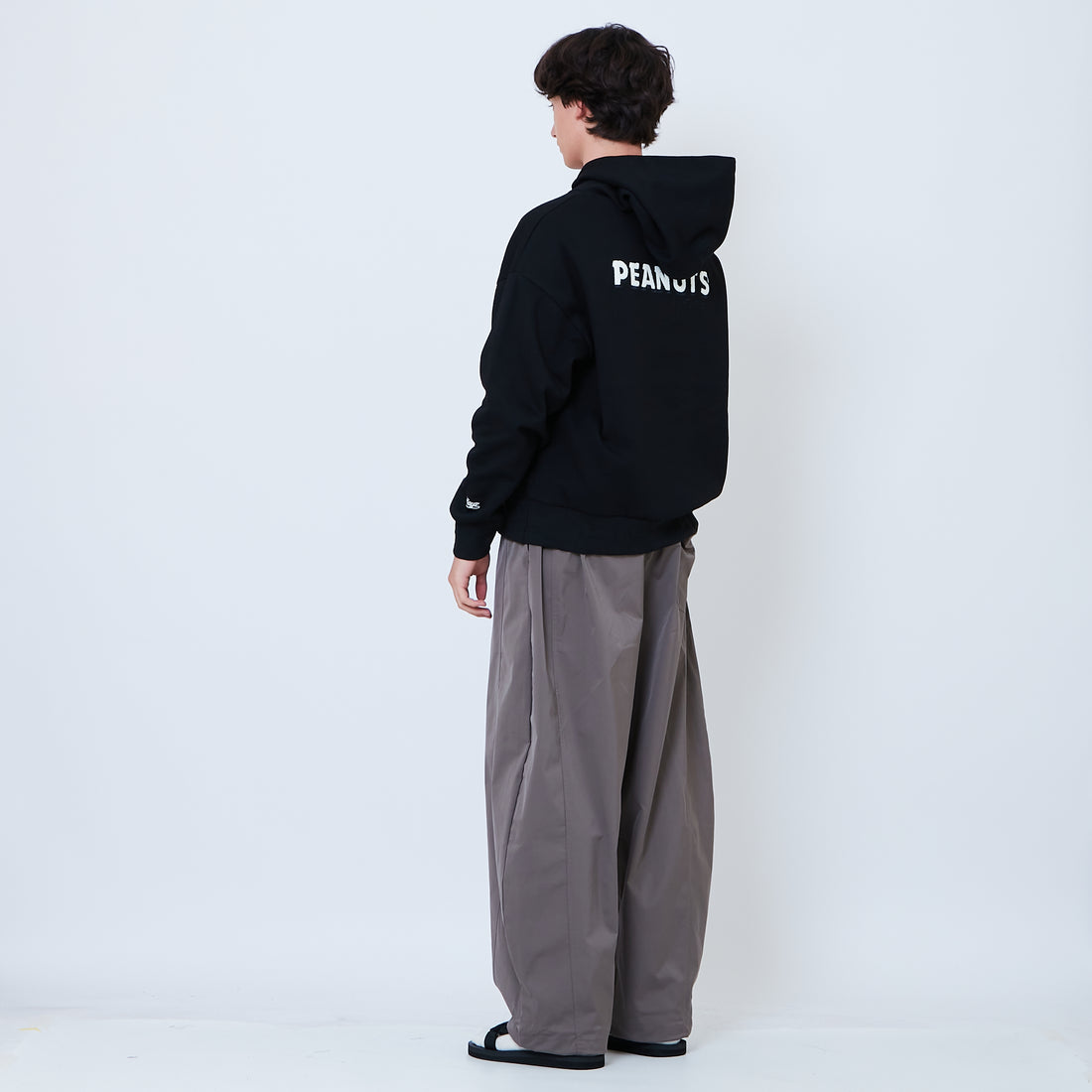 Peanuts Gender Neutral Embroidery Oversized Hoodie - Black - PU2605009B