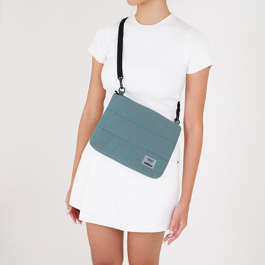 Puffie Pouch - Green - SA2301001C