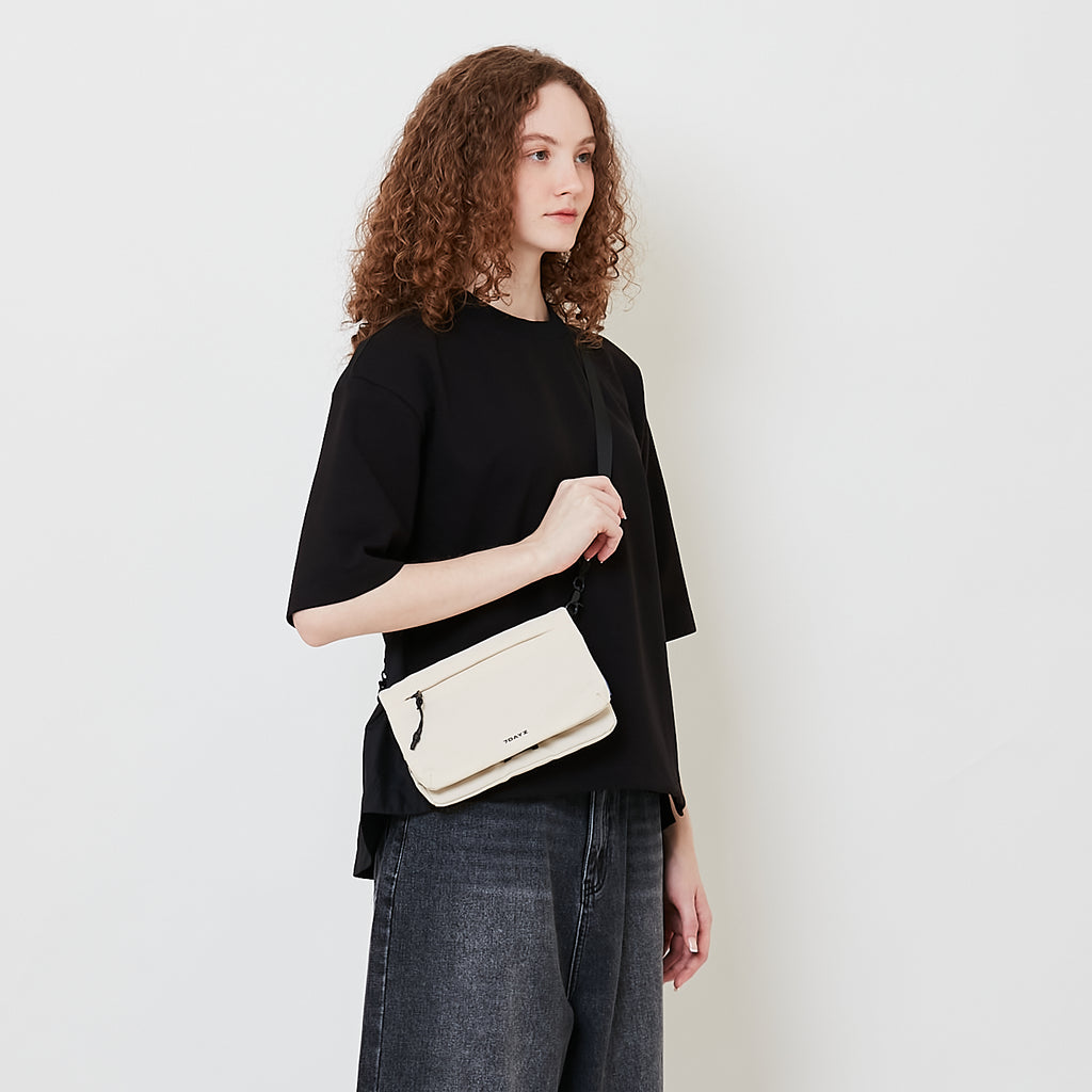 Flat Sacoche Bag - Beige - SA2504004A