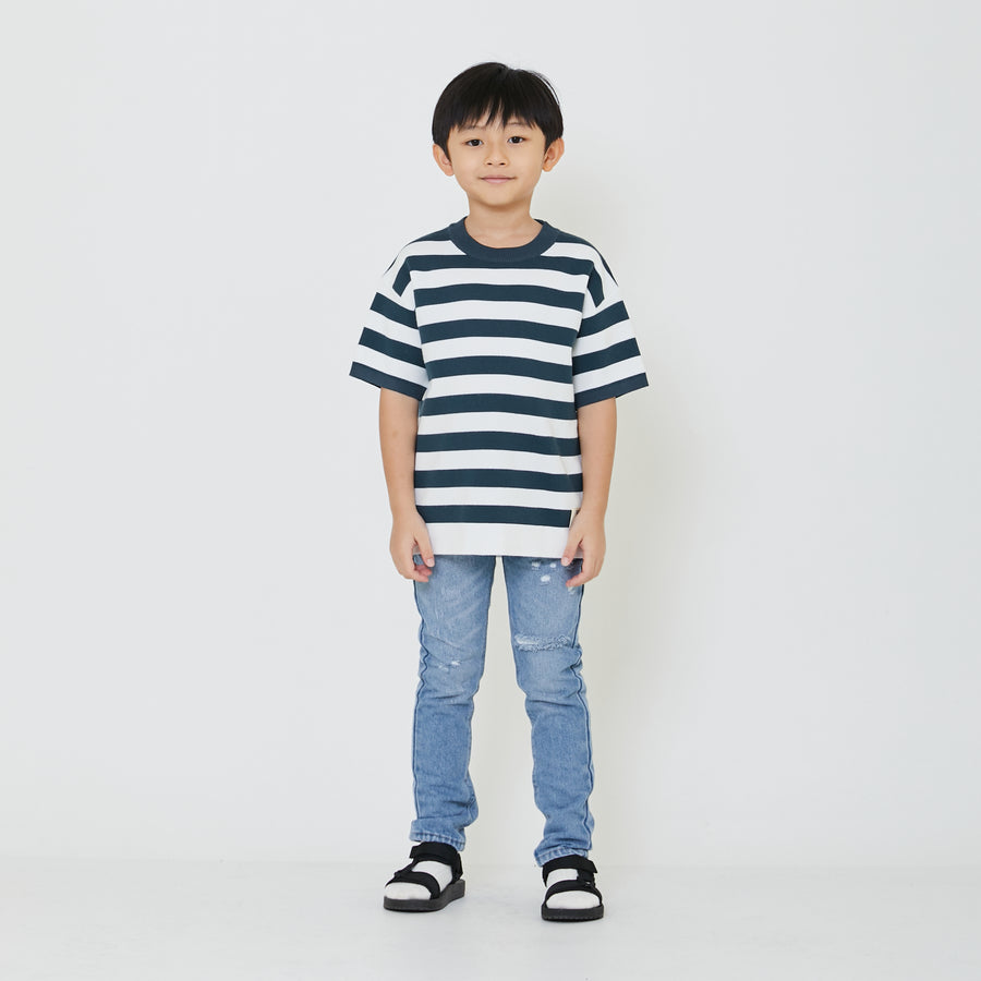 Boy Oversized Stripe Sweater - SB2401007