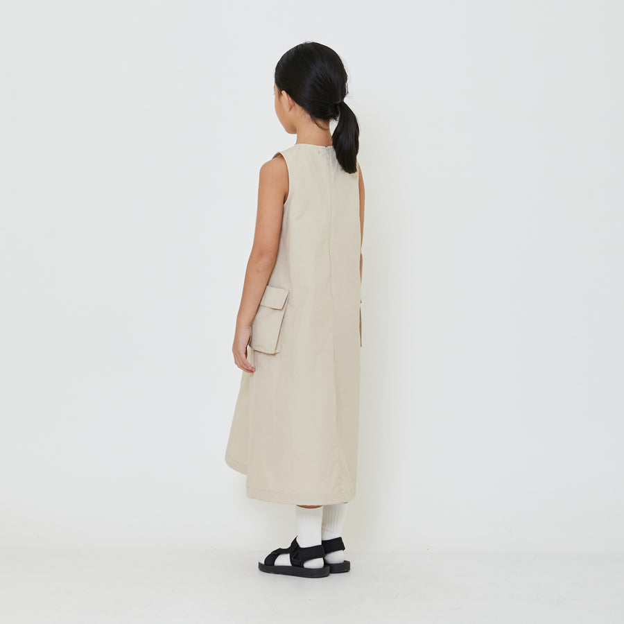 Girl Sleeveless Nylon Dress - SG2401014