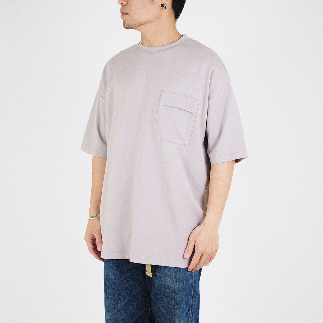 Men Essential Ultra-Wide Pocket Tee - SM2301002