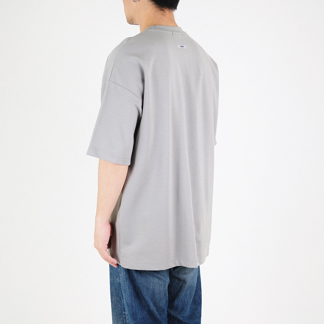 Men Essential Ultra-Wide Pocket Tee - SM2301002