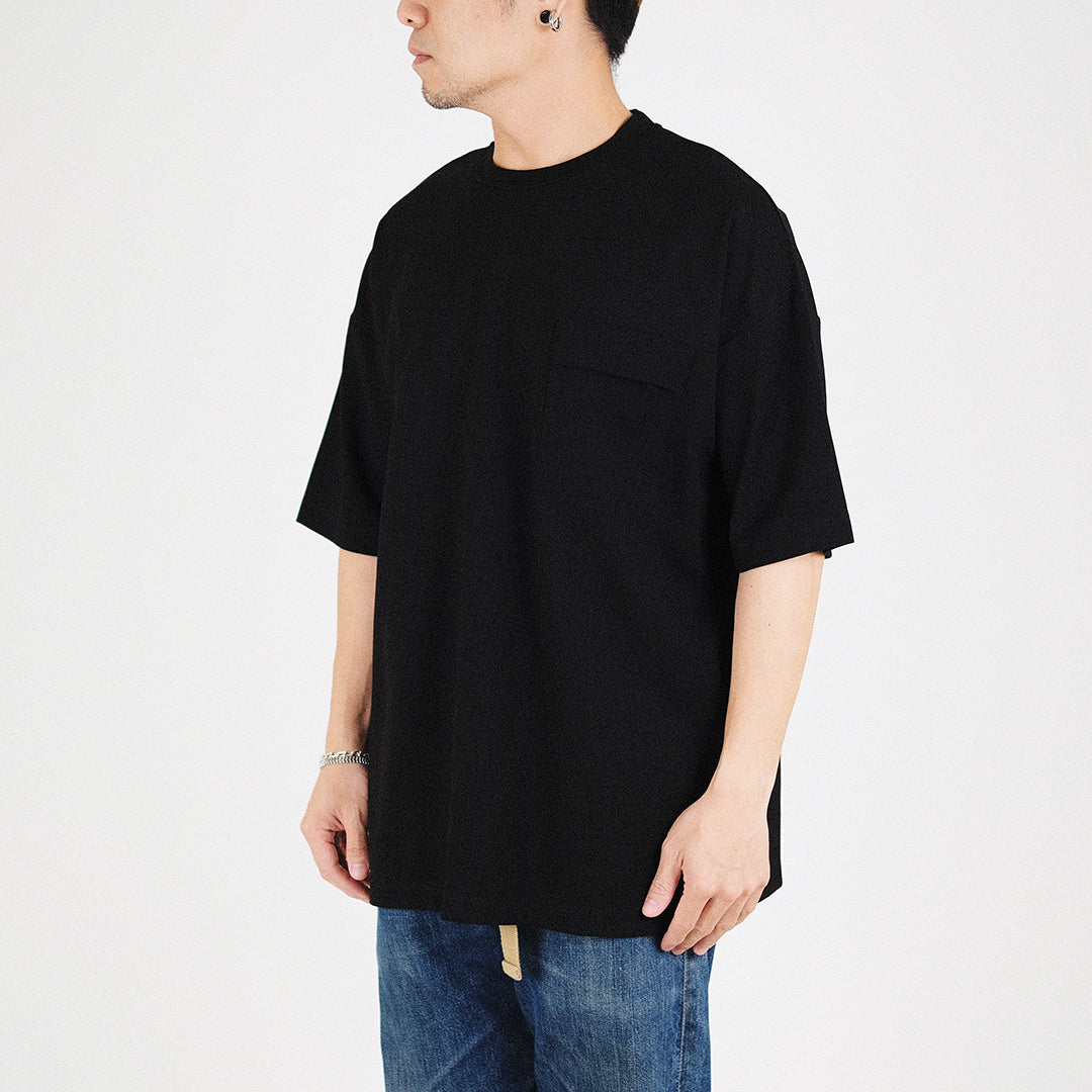 Men Essential Ultra-Wide Pocket Tee - SM2301002