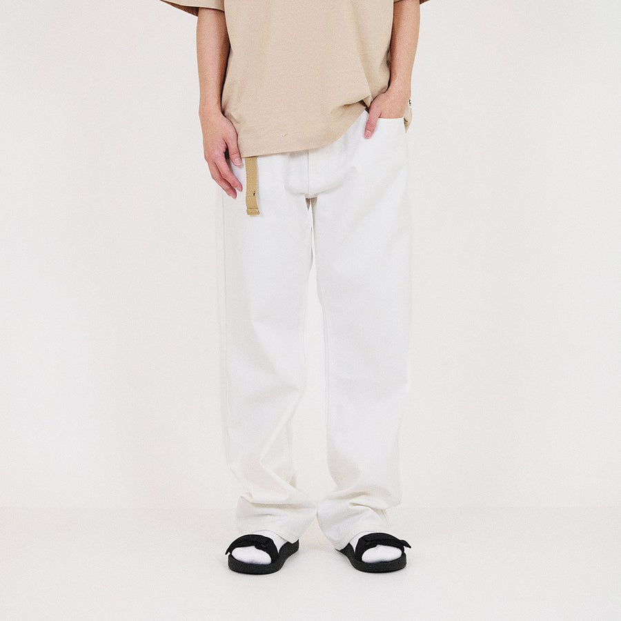 Men Straight Cut Long Jeans With Belt - Off White - SM2308125A