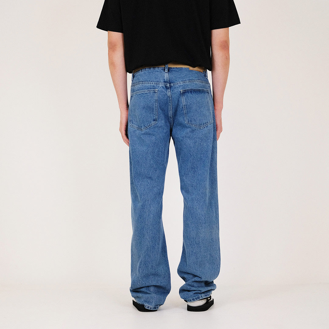 Men Straight Cut Long Jeans With Belt - Blue - SM2308125B