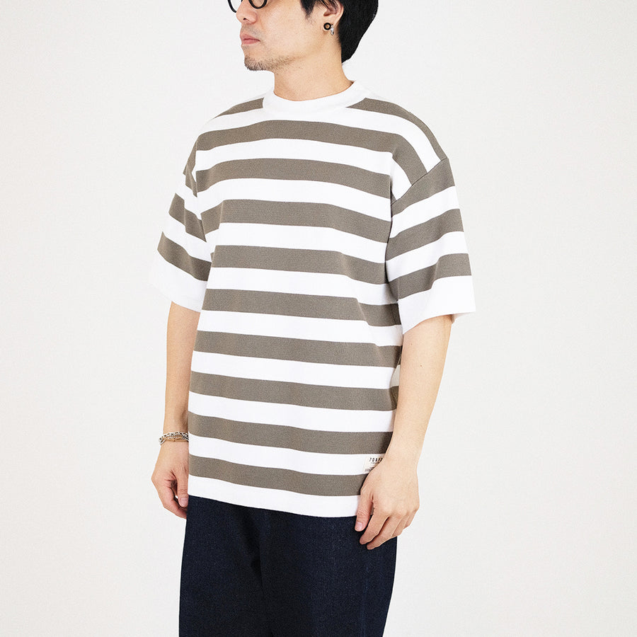 Men Oversized Stripe Sweater - Army Green - SM2309132B