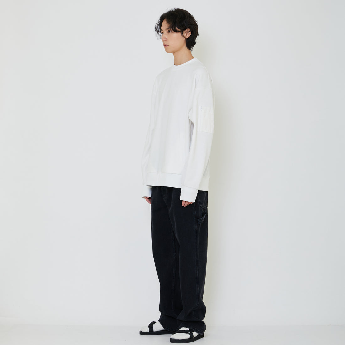 Men Oversized Sweatshirt - Off White - SM2402031A