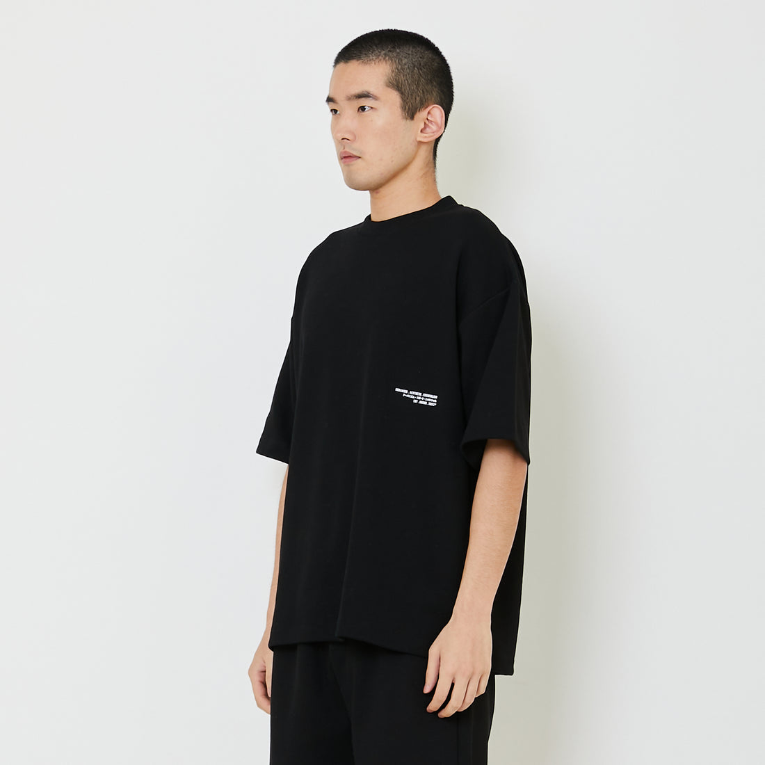 Men Printed Oversized Tee - Black - SM2407117C