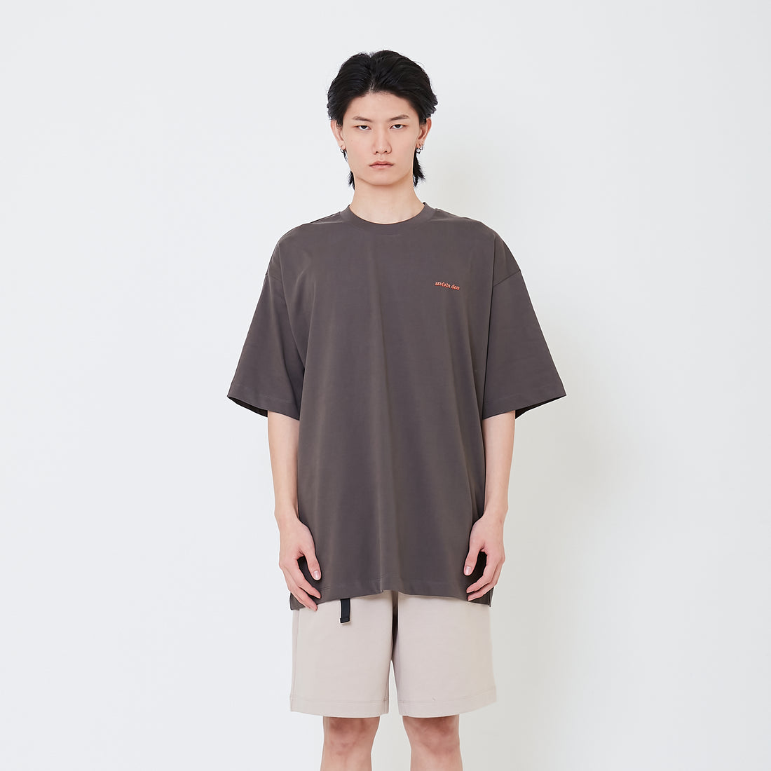 Men Printed Oversized Tee - Dark Brown - SM2501008C