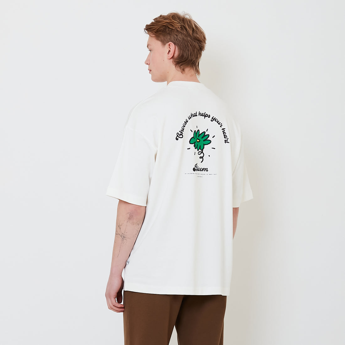 Men Printed Oversized Tee - Off White - SM2502024A