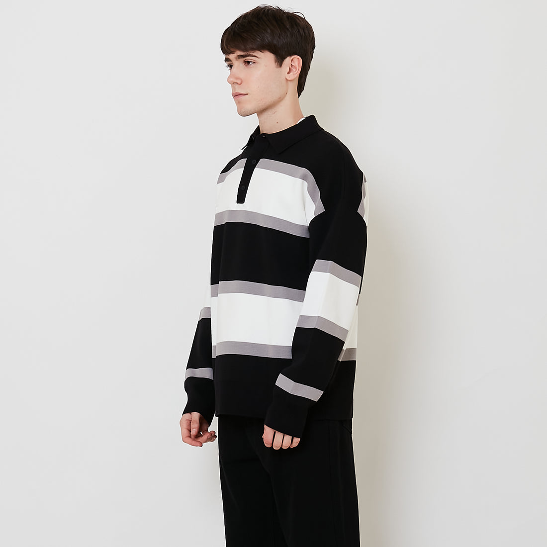 Men Oversized Stripe Sweater - Black - SM2511178B