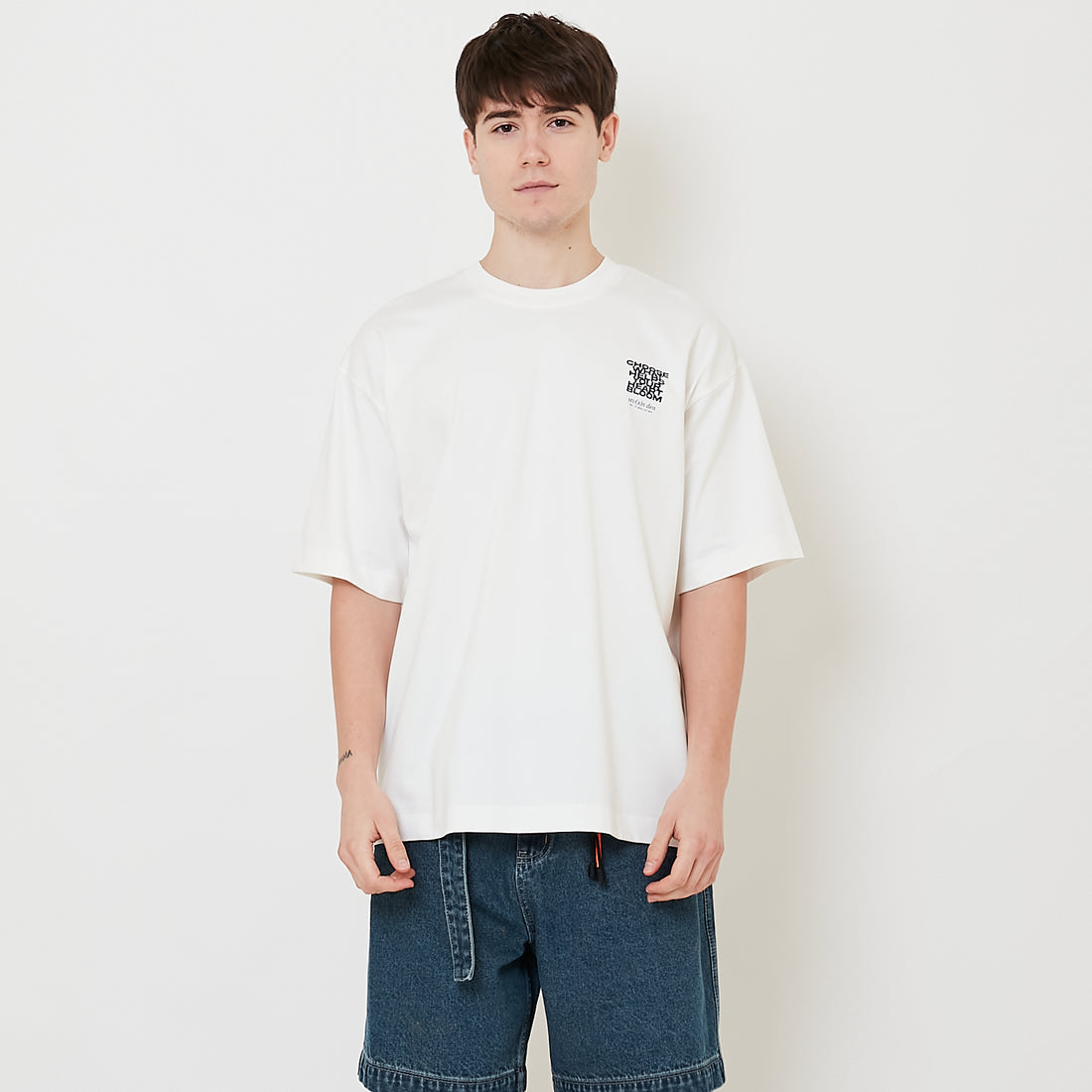 Men Embroidery Oversized Tee - Off White - SM2512210A