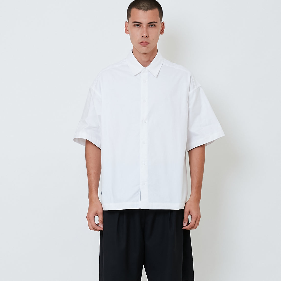 Men Oversized Shirt - Off White - SM2601002A