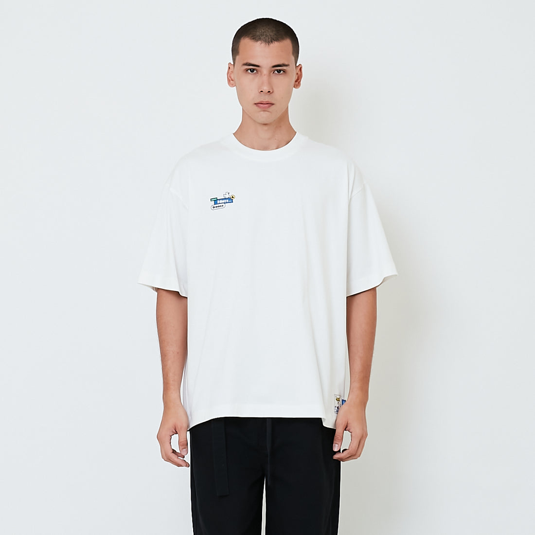Men Printed Oversized Tee - Off White - SM2601010A