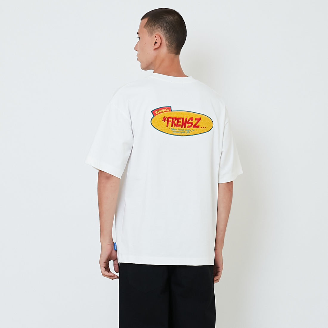 Men Printed Oversized Tee - Off White - SM2601010A