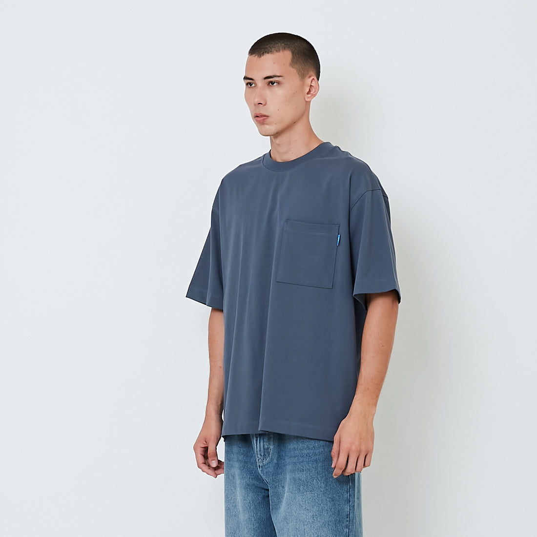 Men Essential Oversized Pocket Tee - Metal - SM2602024C