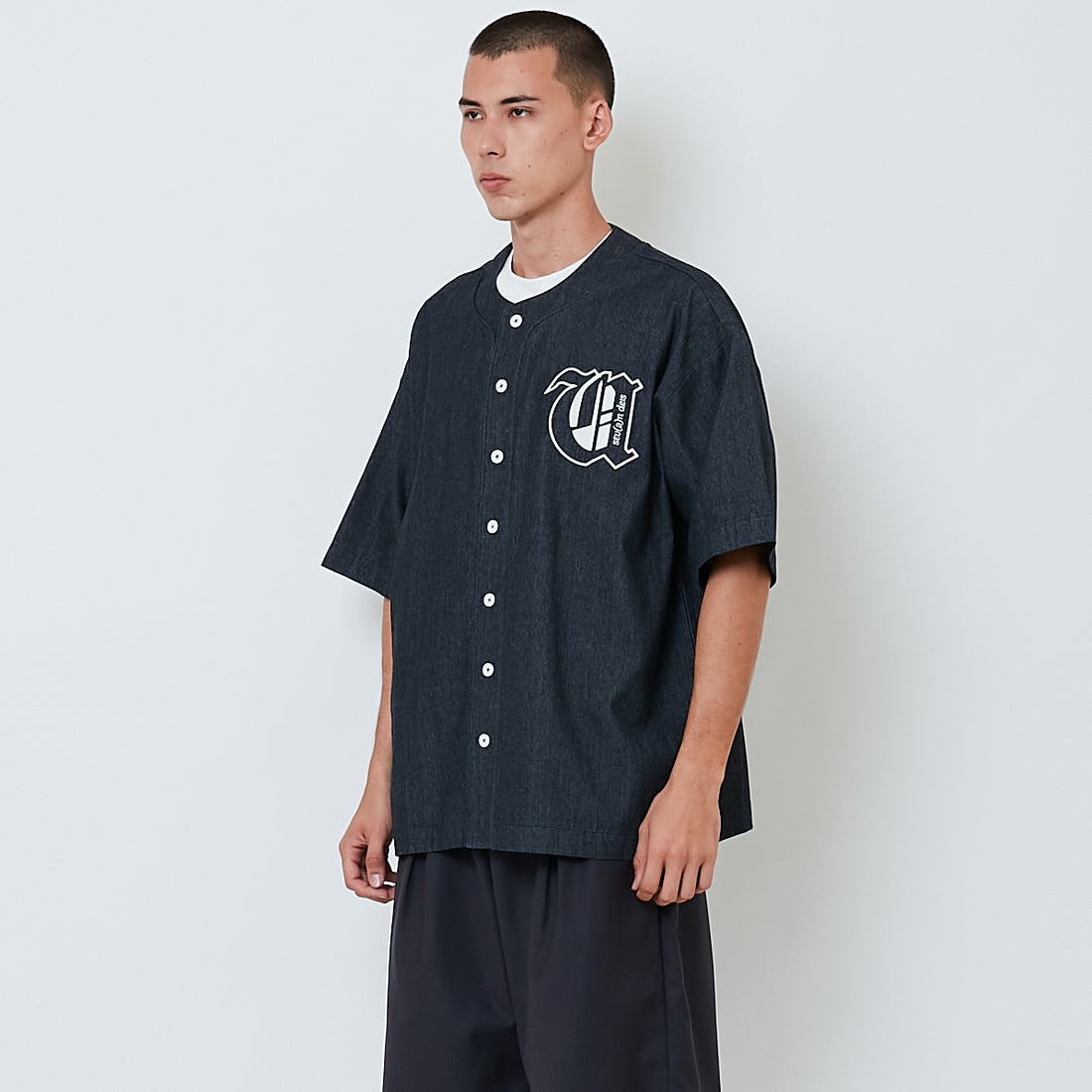 Men Embroidery Baseball Shirt - Black - SM2603030B