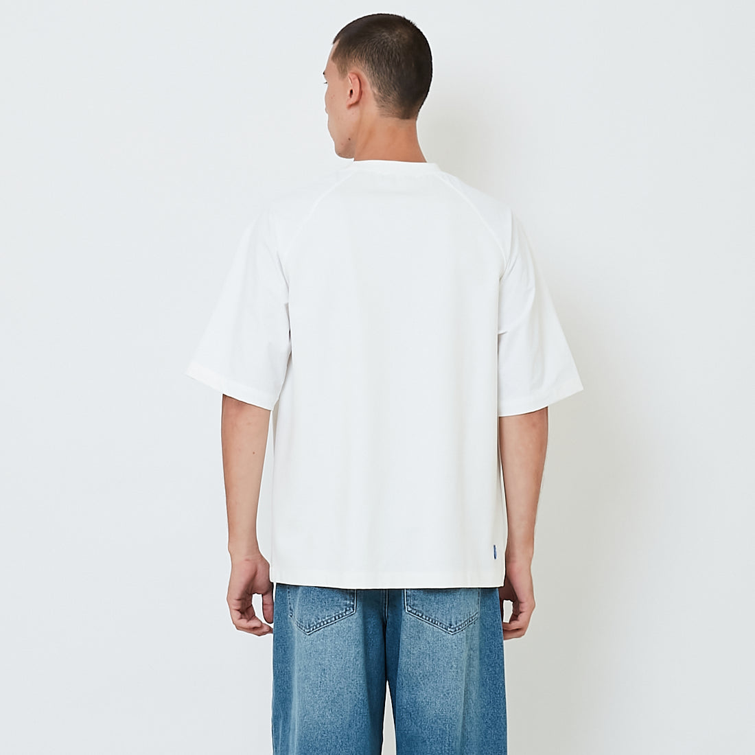 Men Hybird Oversized Tee - Off White - SM2603037A