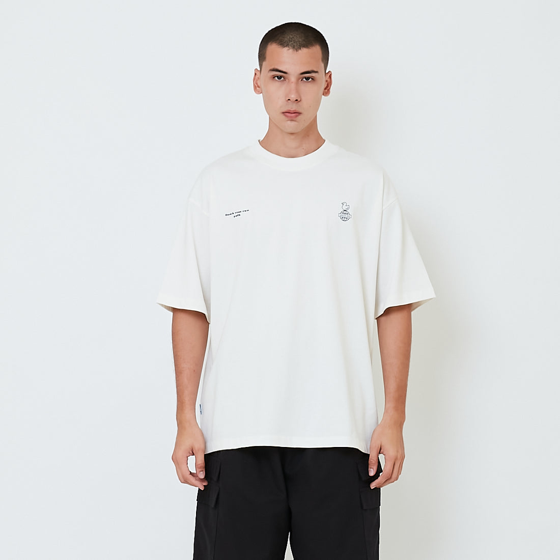 Men Printed Oversized Tee - Off White - SM2603038A