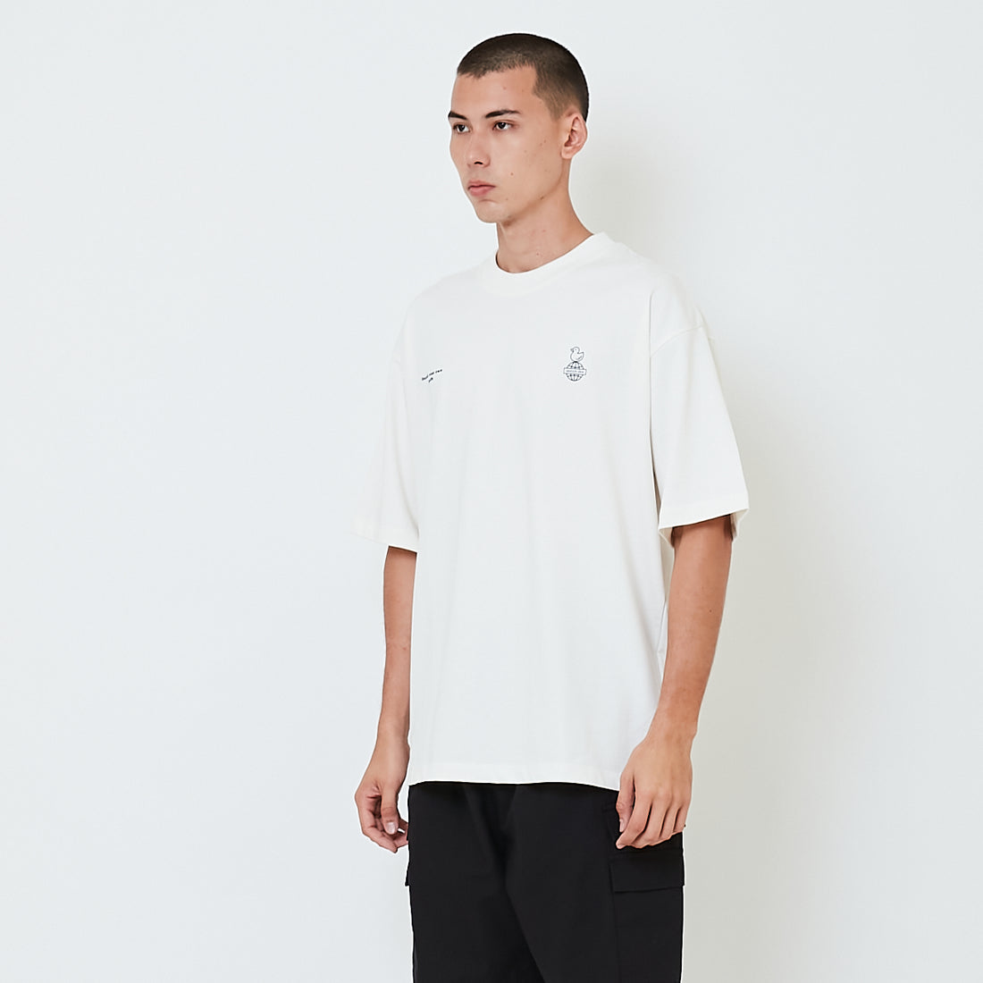 Men Printed Oversized Tee - Off White - SM2603038A