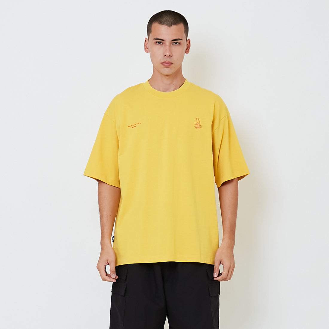 Men Printed Oversized Tee - Yolk - SM2603038C