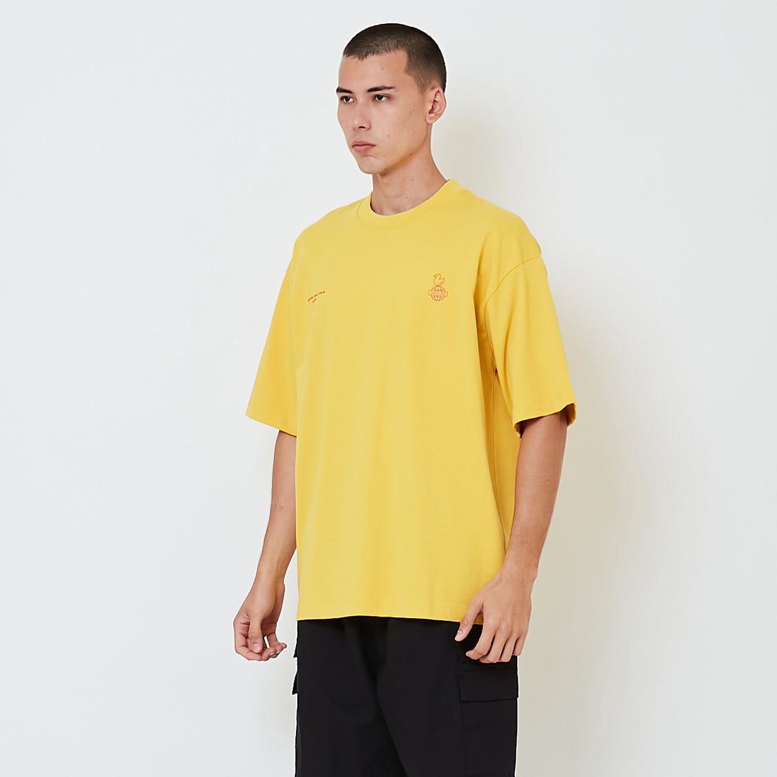 Men Printed Oversized Tee - Yolk - SM2603038C