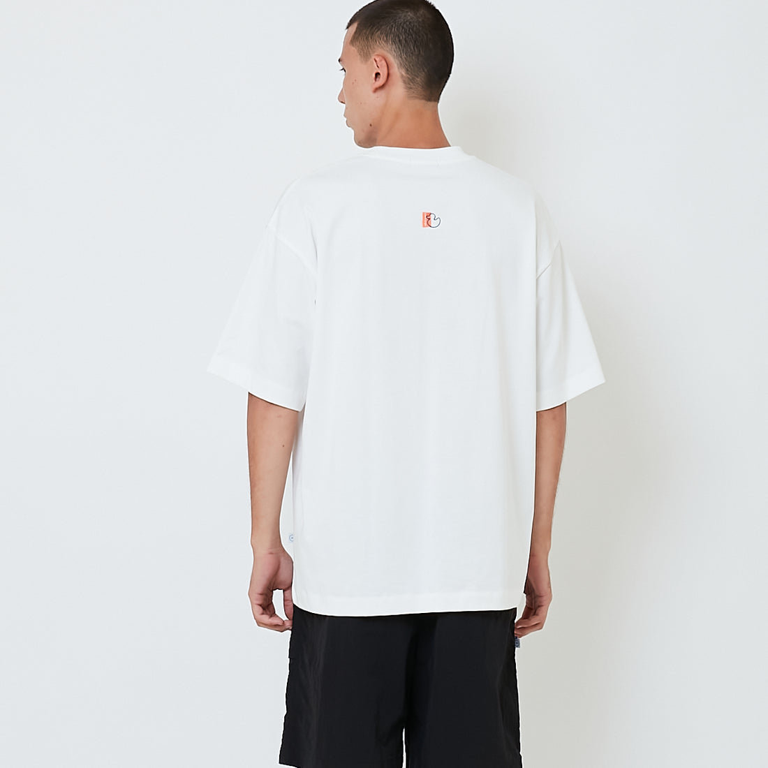 Men Printed Oversized Tee - Off White - SM2604049A