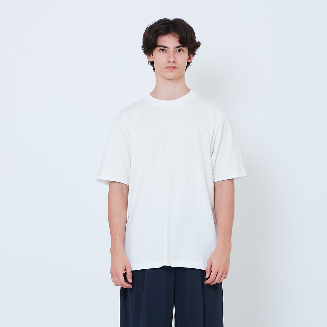 Men Essential Tee - Off White - SM2605083A