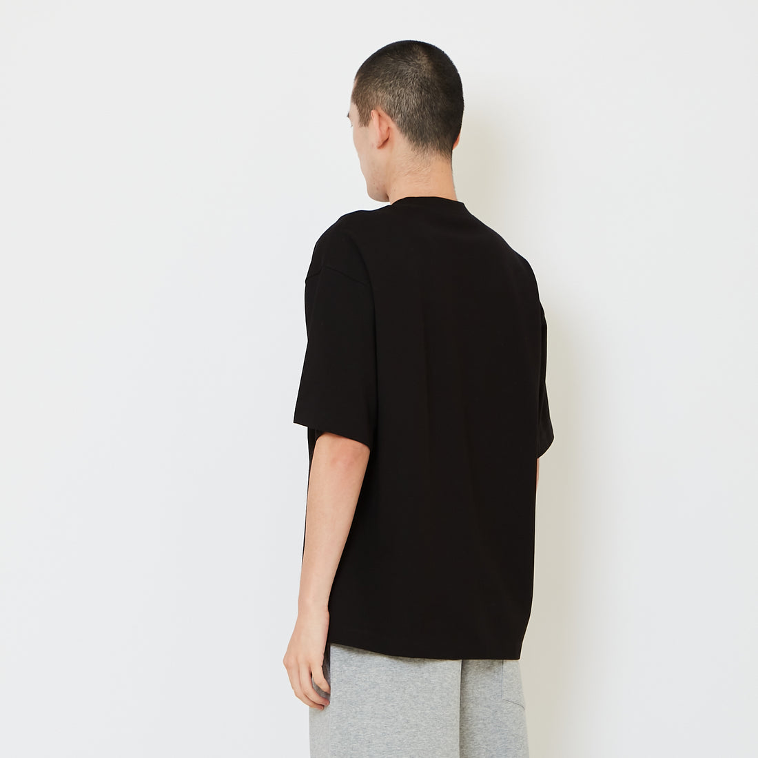 Men Printed Oversized Tee - Black - SM2606128F