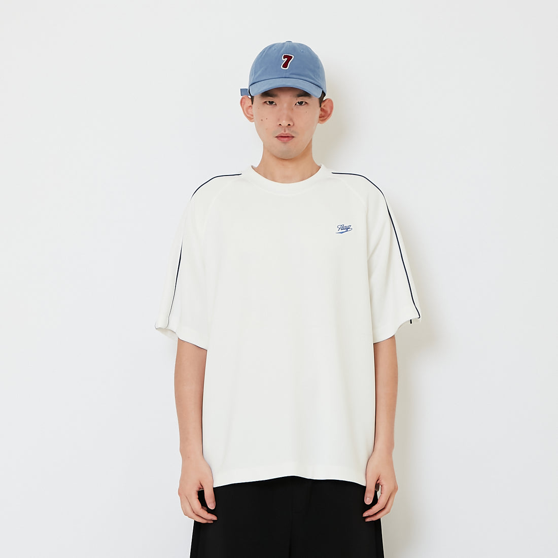 Men Printed Oversized Jersey Tee - Off White - SM2607109A