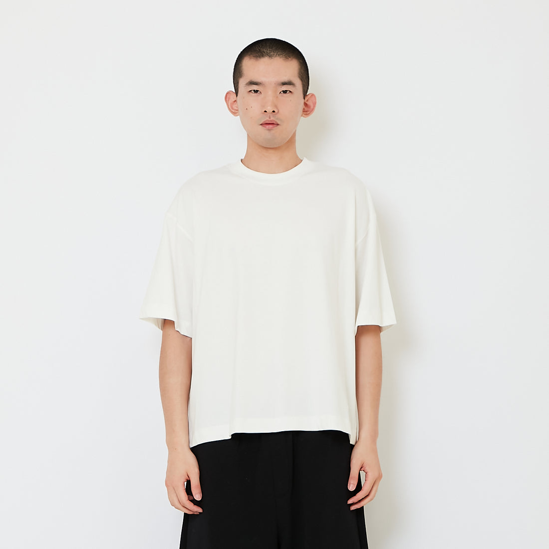Men Essential Boxy Cropped Tee - SM2607158