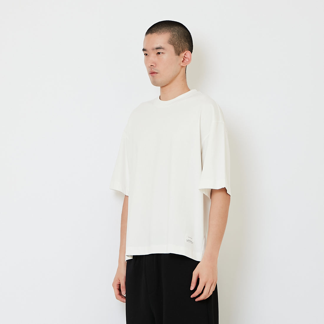 Men Essential Boxy Cropped Tee - SM2607158