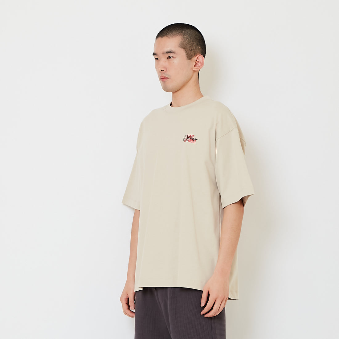 Men Printed Oversized Tee - Beige - SM2607159B