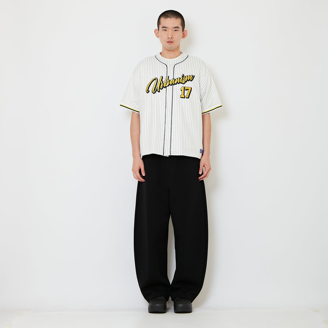 Men Barrel Cut Sweatpants - Black - SM2610184D