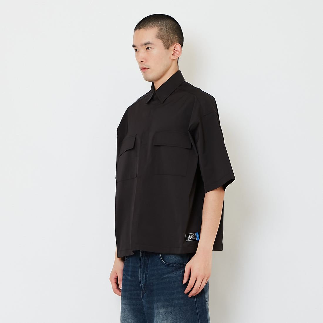Men Boxy Cropped Shirt - Black - SM2610203D