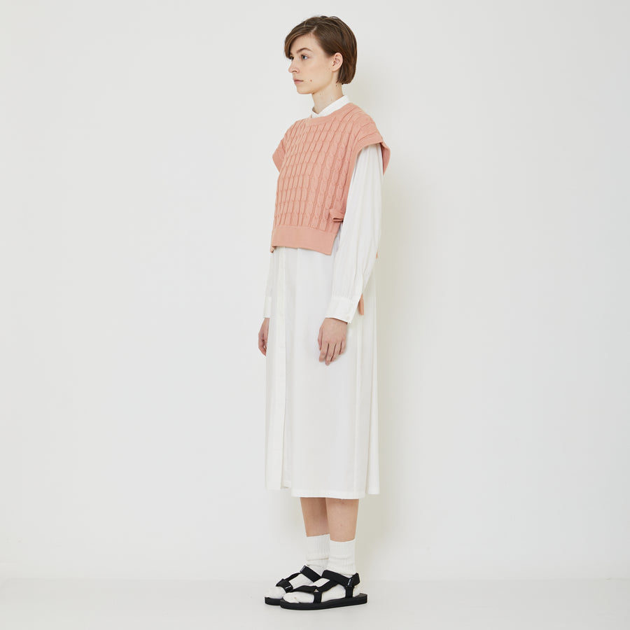 Women Cable Knit Vest - Flamingo - SW2402033B
