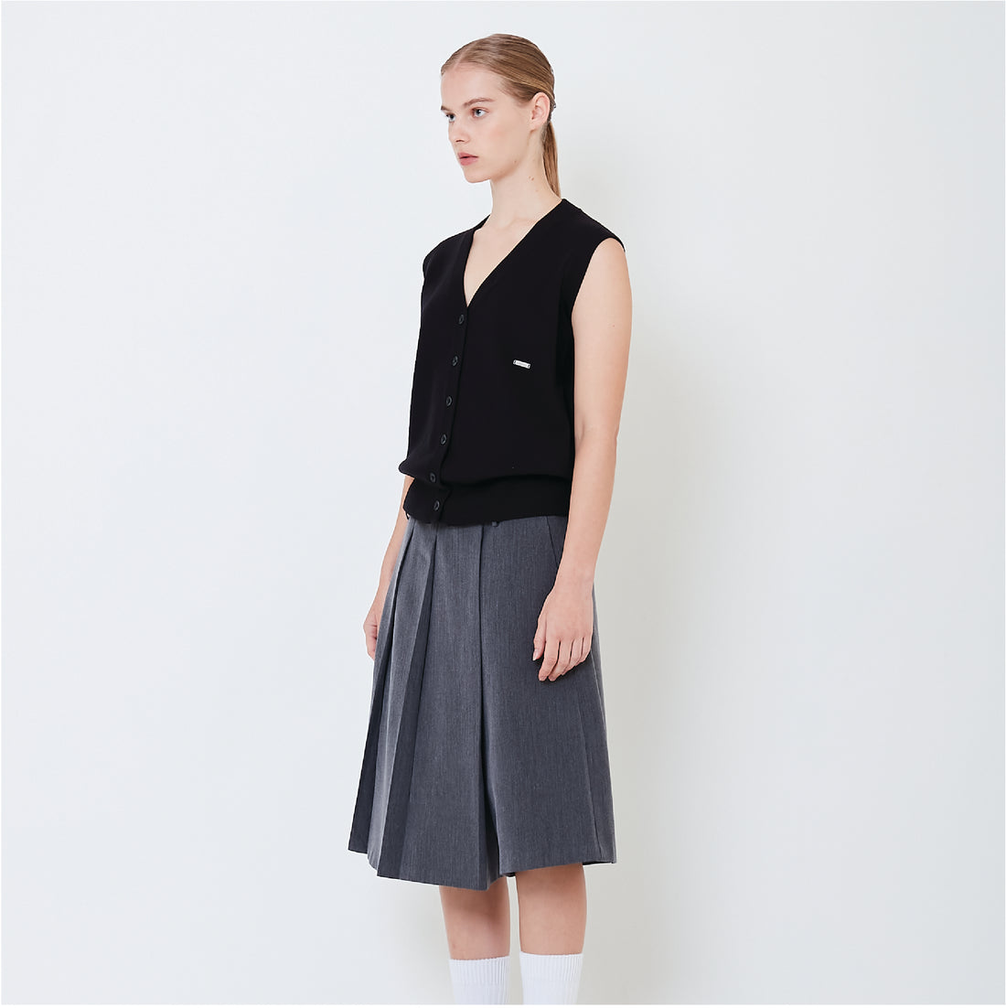 Women Knit Vest - Black - SW2505094B