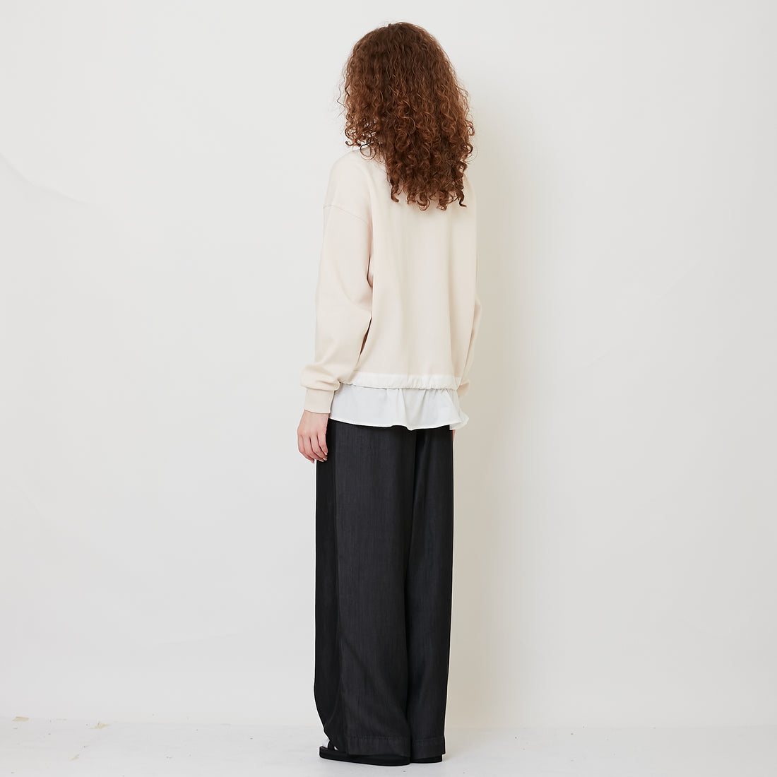 Women Elastic Wide-Leg Jeans - Black - SW2511190B